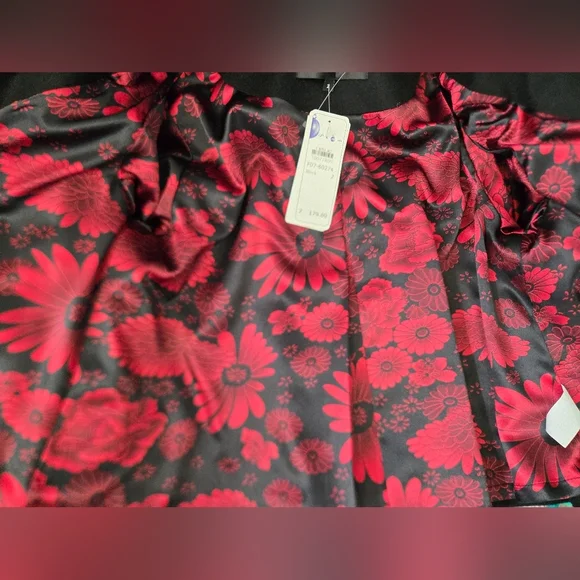 TOBIAS NWT 100% Wool Cropped Black Women's Jacket. Size 2 - Picture 16 of 16